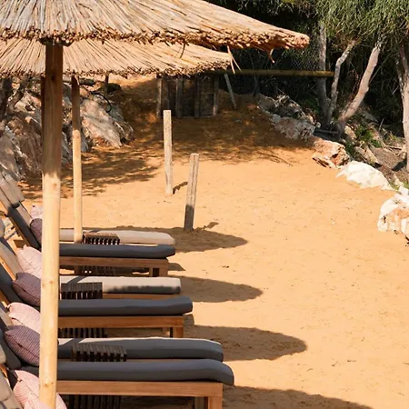 Sirena Bay Beach House And Luxury Suites-3